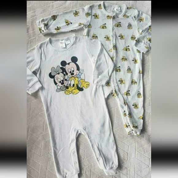 H&M Disney 2 pack Romper / Pajamas 6-9 months - Picture 4 of 4